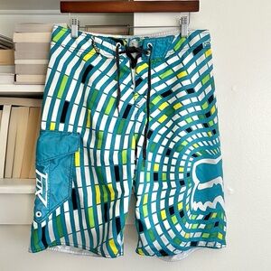 Men’s 32 fox swim board shorts